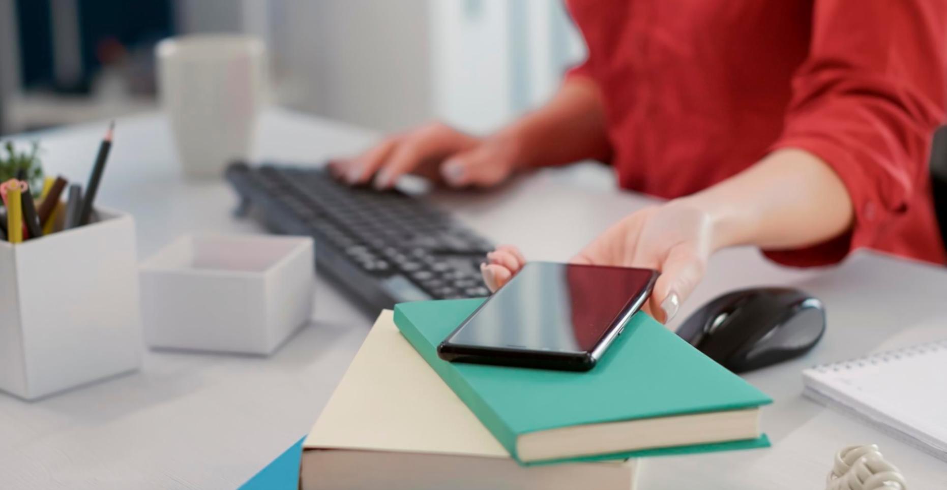 Espace de travail collaboratif montrant l'environnement d'apprentissage et de modélisation financière